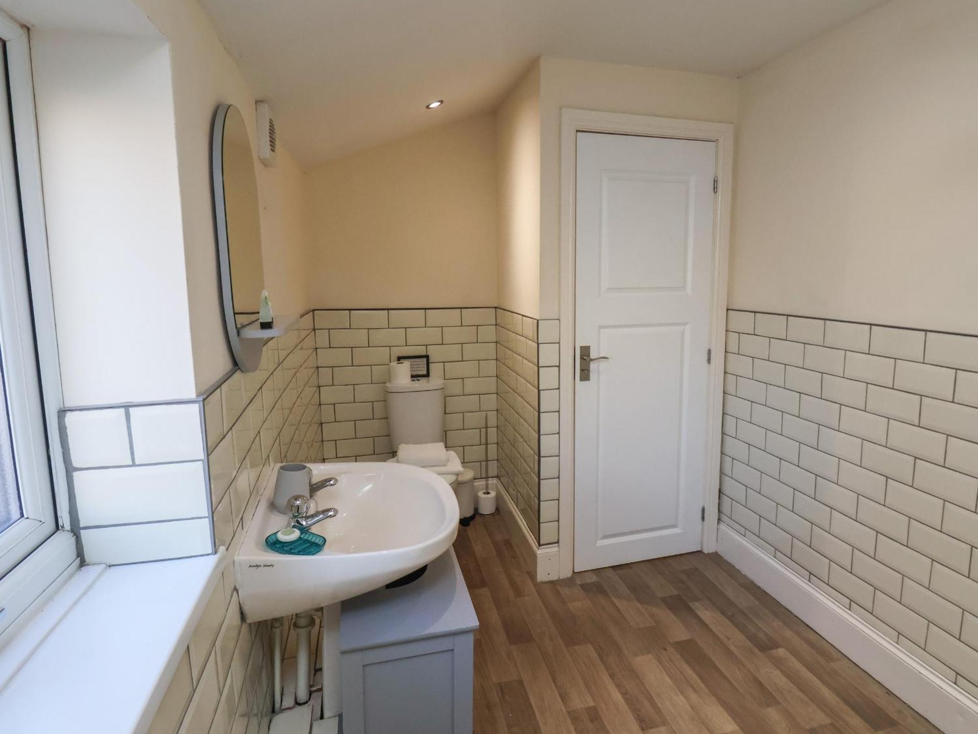 4 Normanby Terrace Vila Whitby Exterior foto